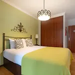 Retreat With Balcony Espinho (Aveiro)