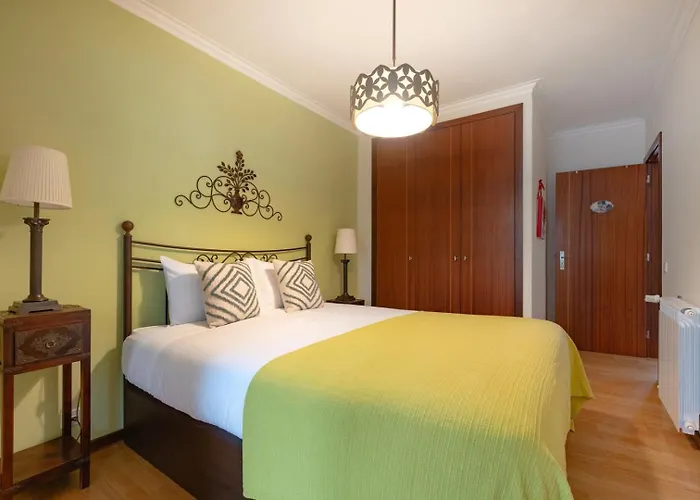 Retreat With Balcony Espinho (Aveiro)